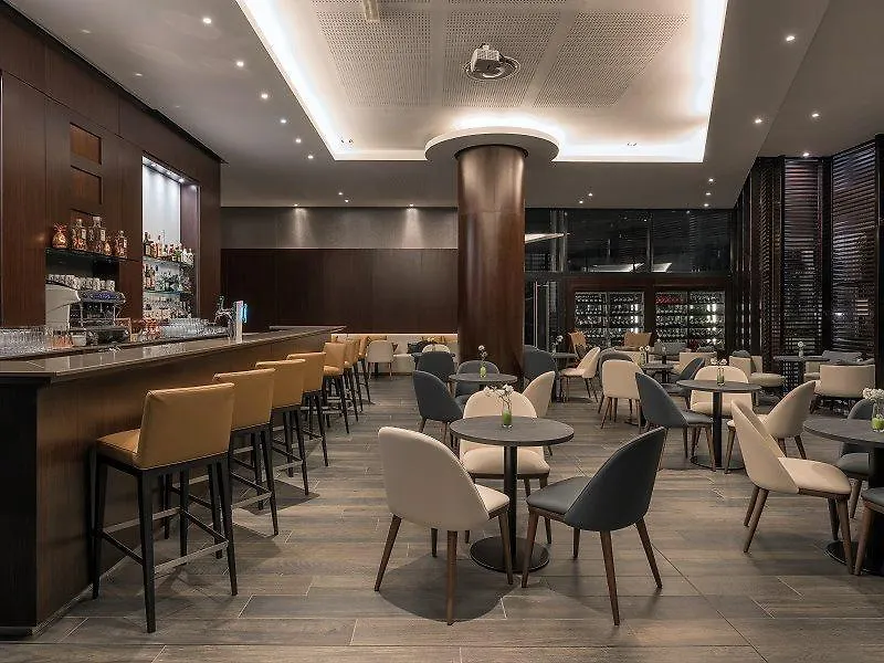 Hilton Evian Les Bains Hotel Evian-les-Bains