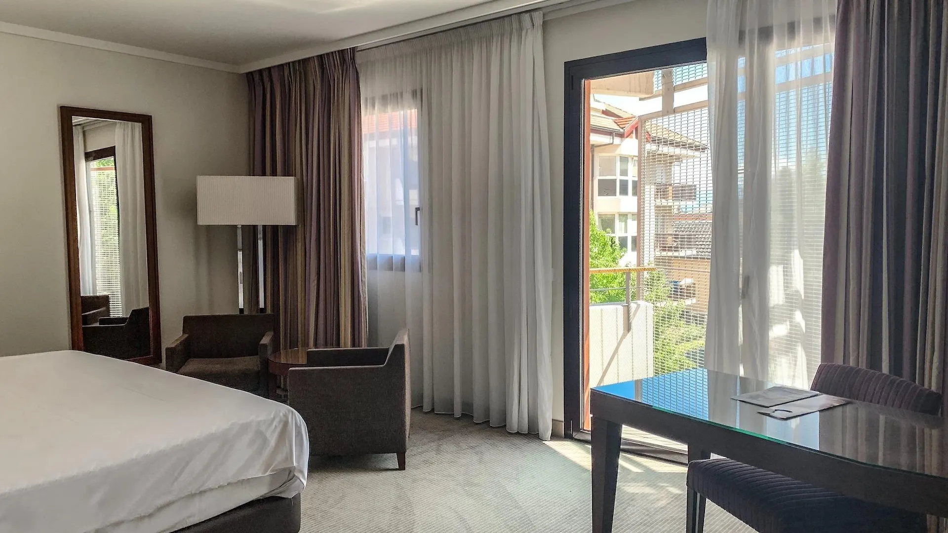 ****  Hotel Hilton Evian Les Bains Francia